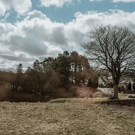 Gatecroft Barn & - Pet Friendly With Hot Tub